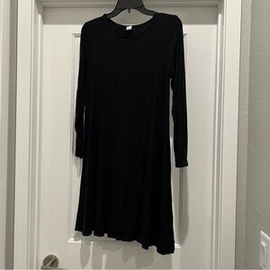 Black casual dress